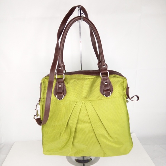 Bueno Collection Computer Case Apple Green Bag - Picture 2 of 7